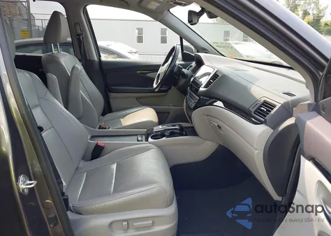 2018 Honda Pilot Elite z USA, uszkodzony, nr VIN 5FNYF6H05JB068760